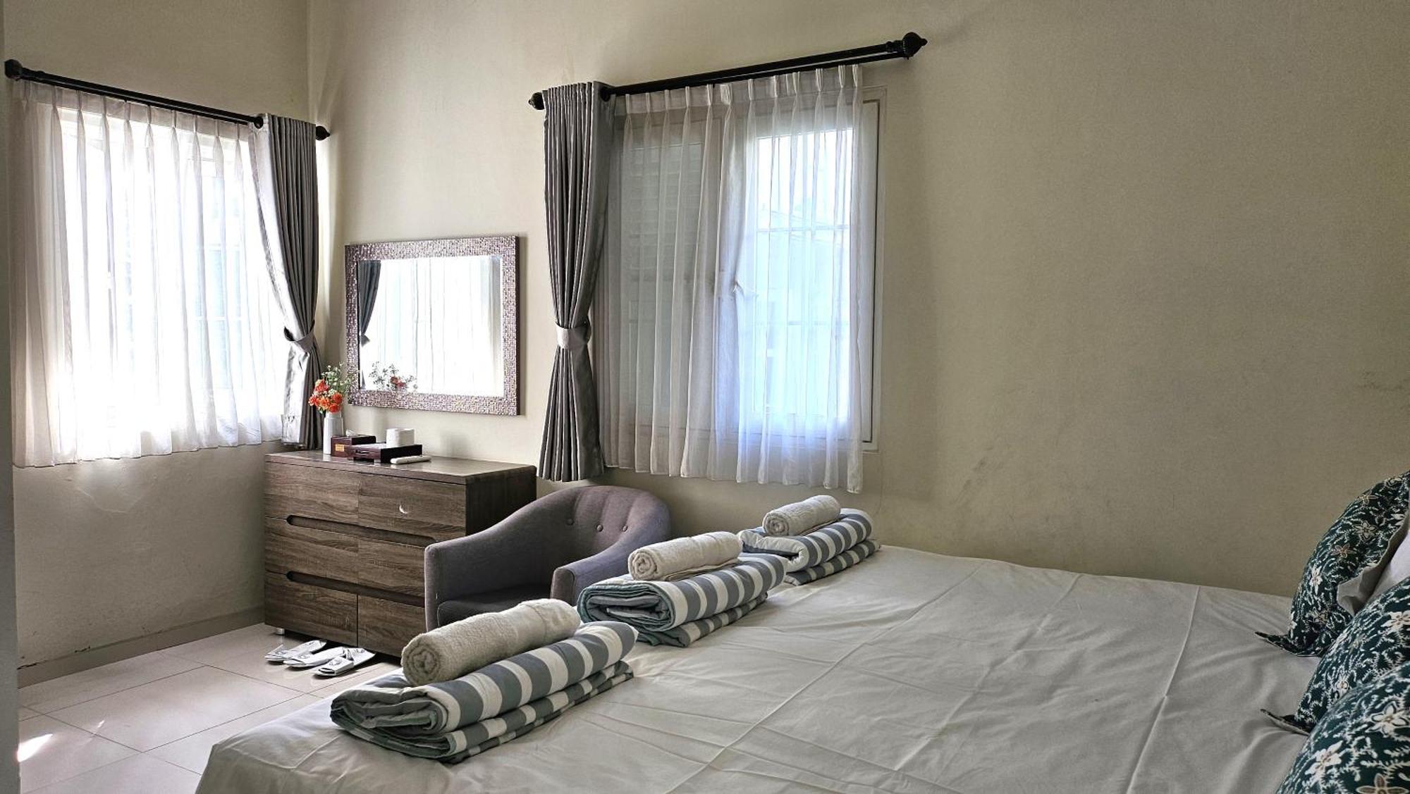 Hotel Surokarsan 9 House Yogyakarta Exterior foto
