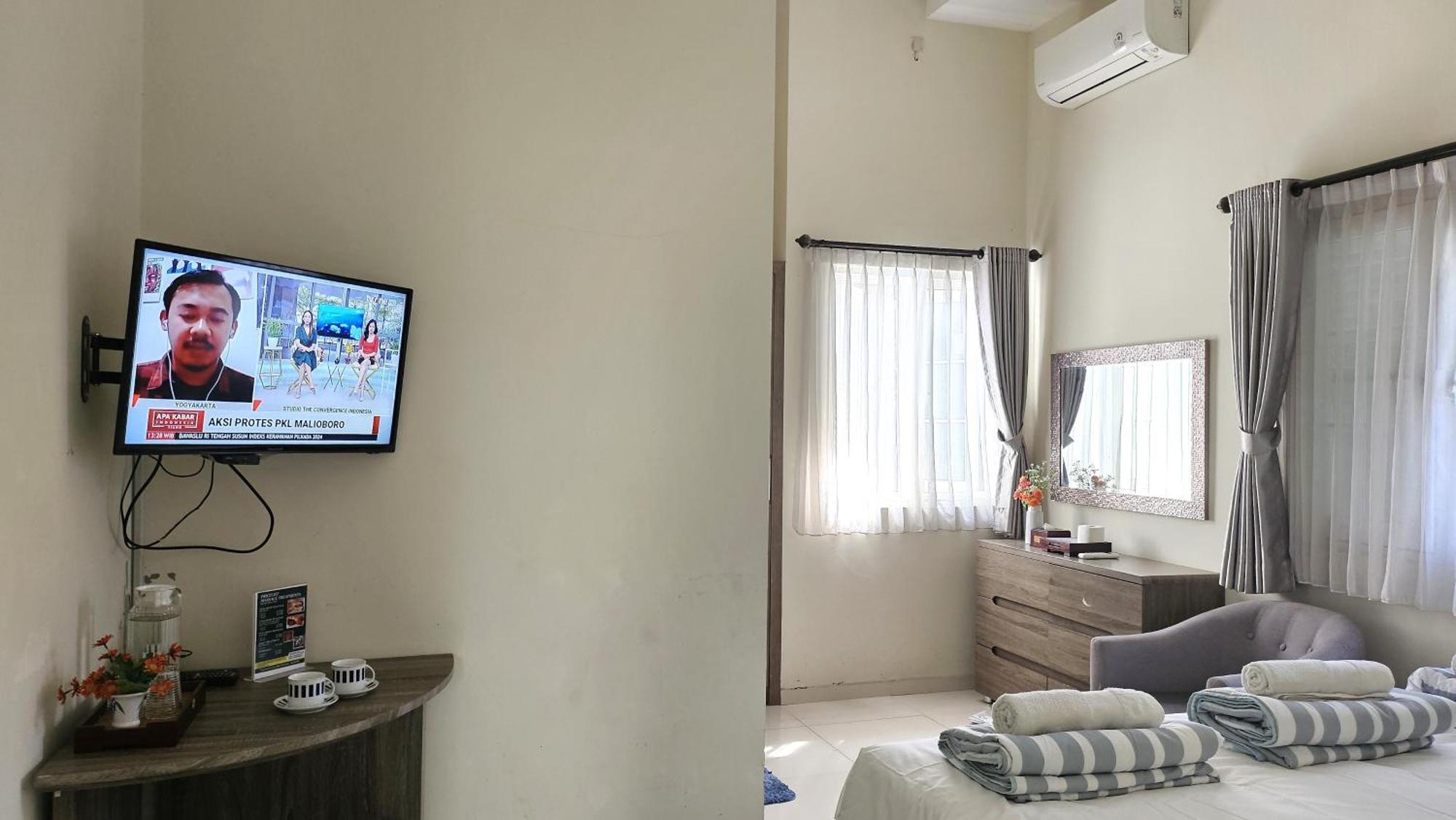 Hotel Surokarsan 9 House Yogyakarta Zimmer foto