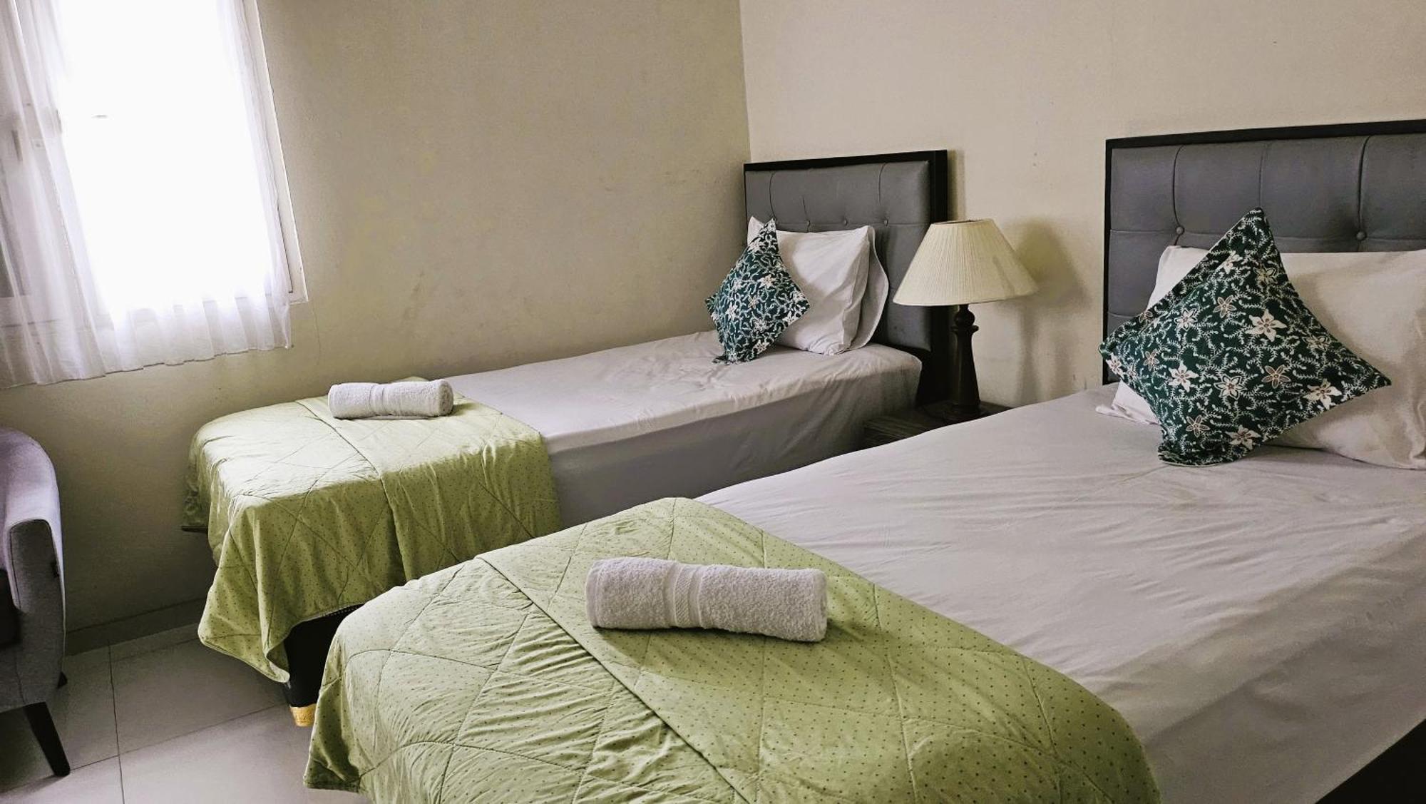 Hotel Surokarsan 9 House Yogyakarta Exterior foto